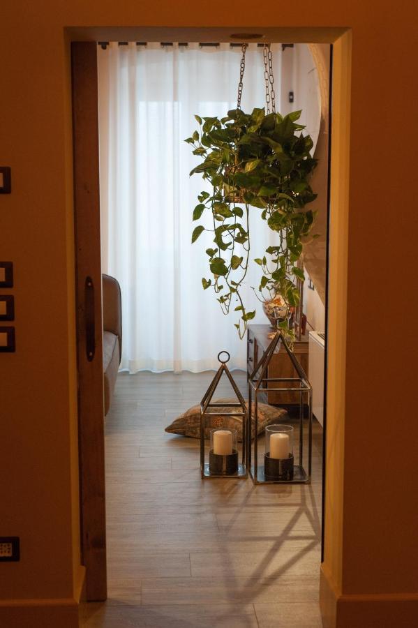 In Rada Bed & Breakfast ตรานิ ภายนอก รูปภาพ